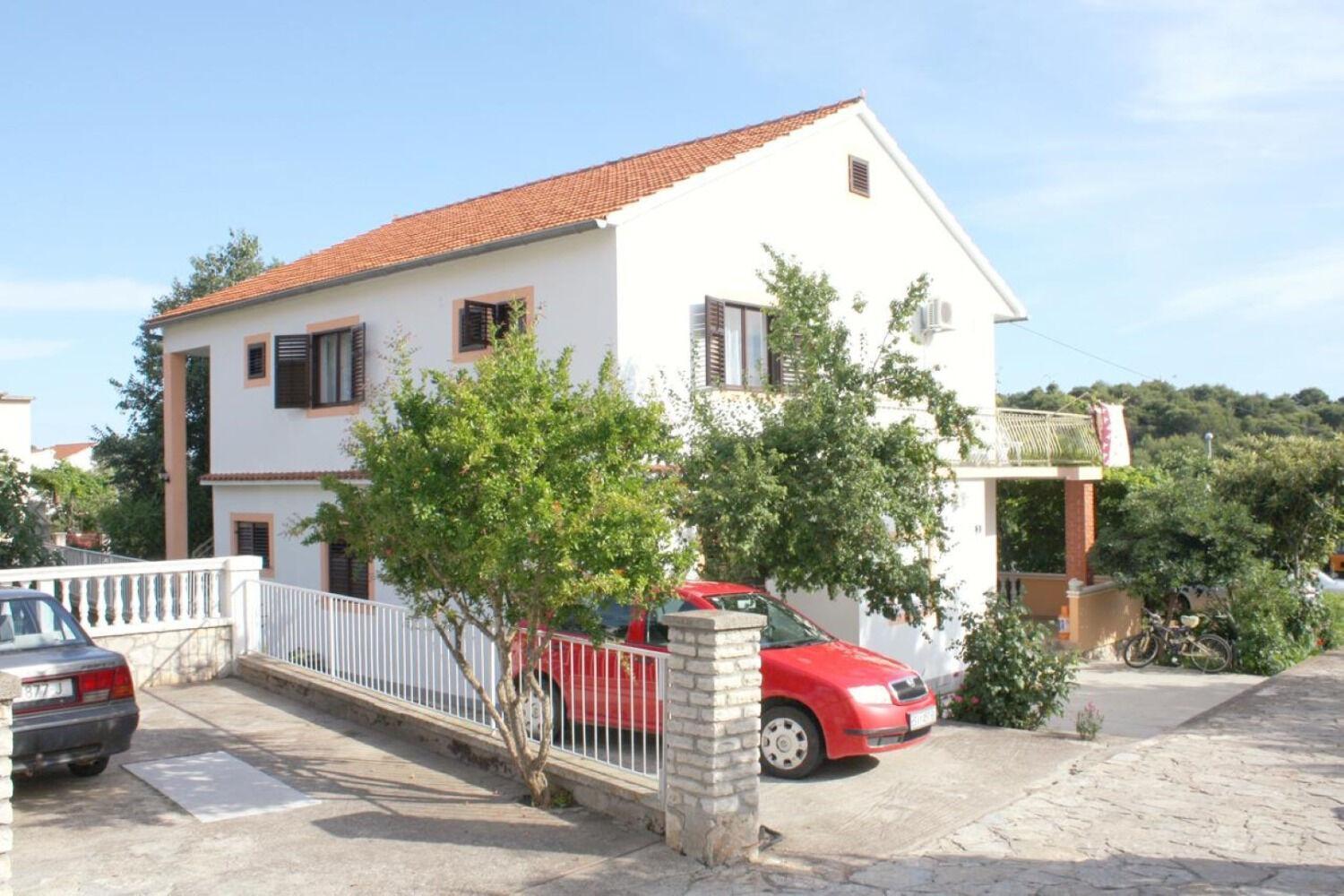Apartments Slavica - Free Parking Jezera Exterior photo